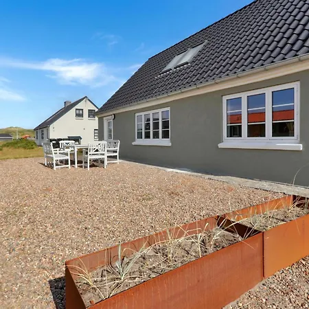 Nyrenoveret Kun 250 M Fra Vesterhavet Sj515